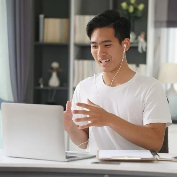 1. Dialek dan Pengucapan 