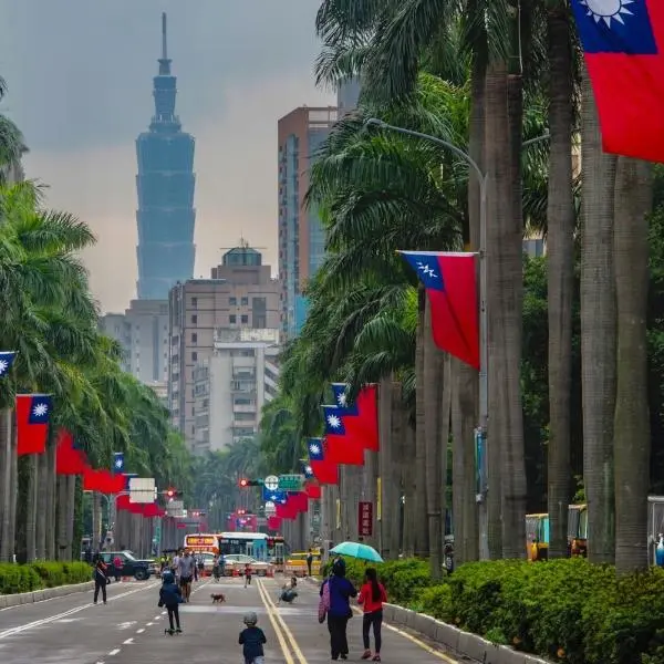 Bahasa Resmi Taiwan: Mandarin (Guoyu ??)