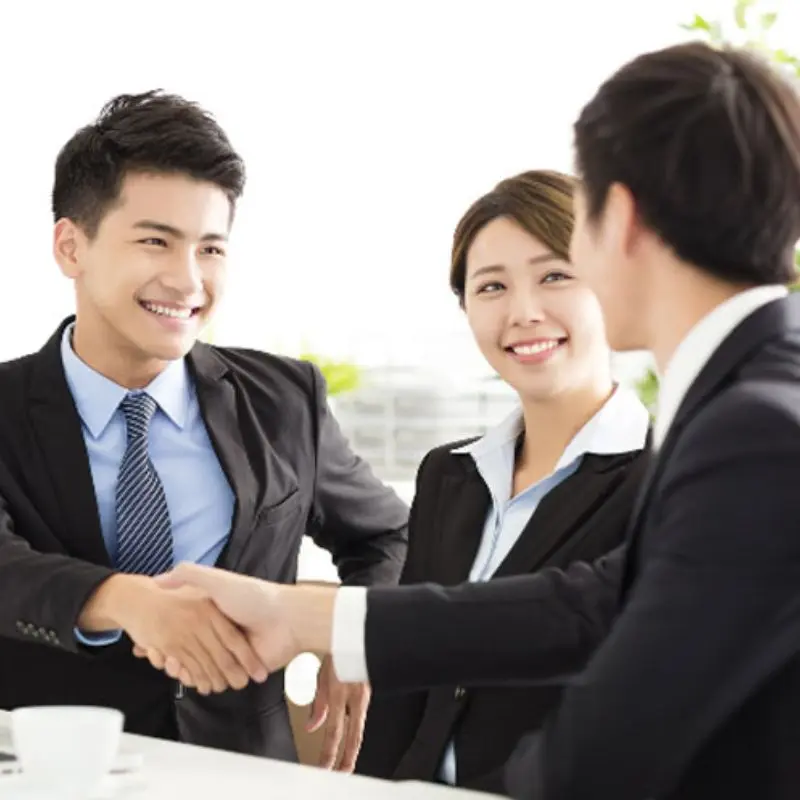 Memperluas Jaringan Sosial dan Profesional