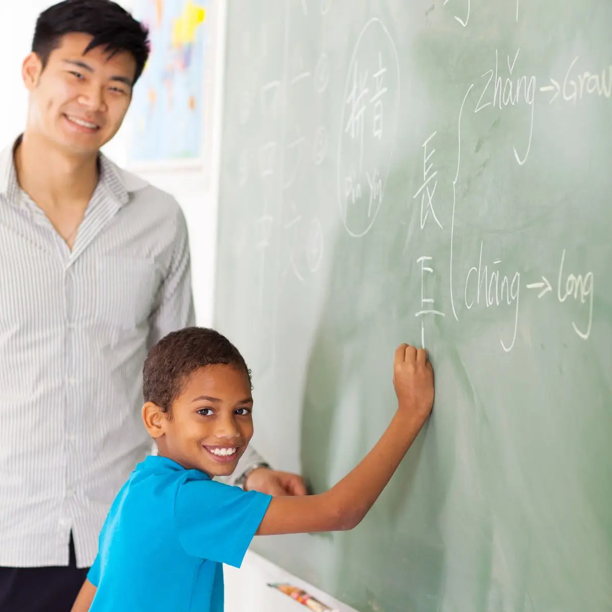 7. Berikan Pujian dan Dukungan