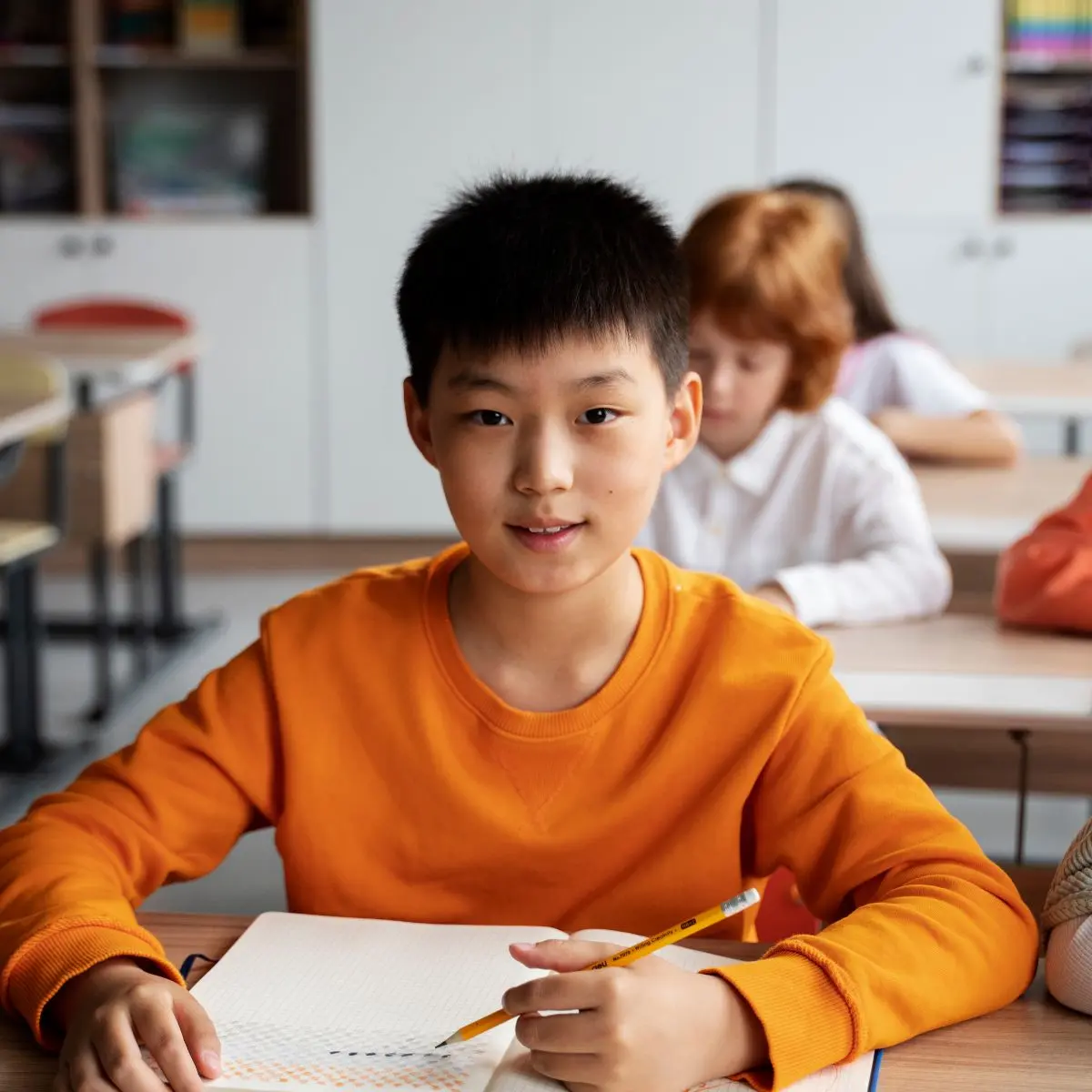 Program Belajar Mendengar Zhongwen untuk Usia 3-5/ 6-11